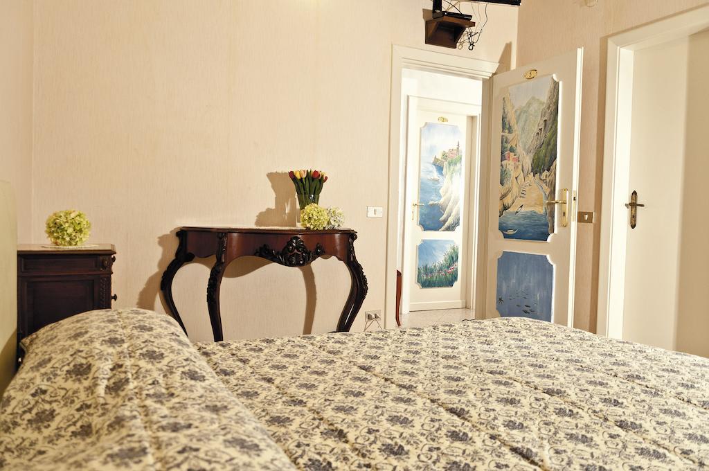 Leonardo'S B&B アジェーロラ 部屋 写真